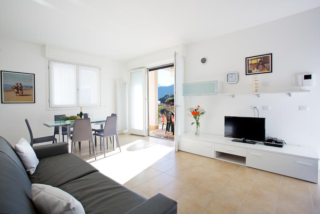 4 Village Centre Lenno Homes With Pool-By Italian Apartments Chambre photo