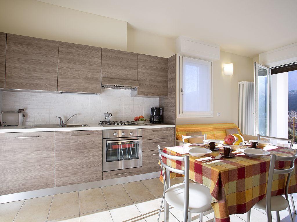 4 Village Centre Lenno Homes With Pool-By Italian Apartments Extérieur photo