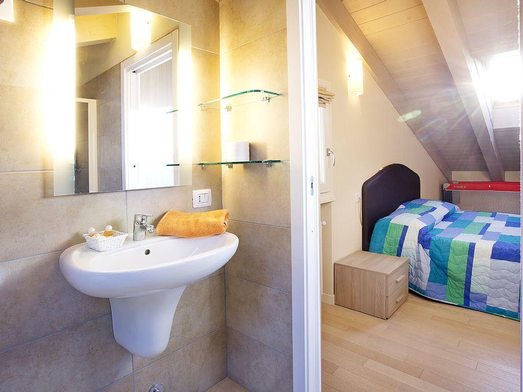 4 Village Centre Lenno Homes With Pool-By Italian Apartments Extérieur photo